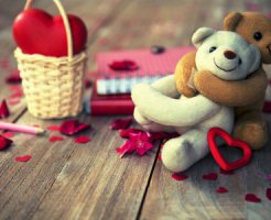 気になる受付嬢や秘書の恋人や結婚相手は！？